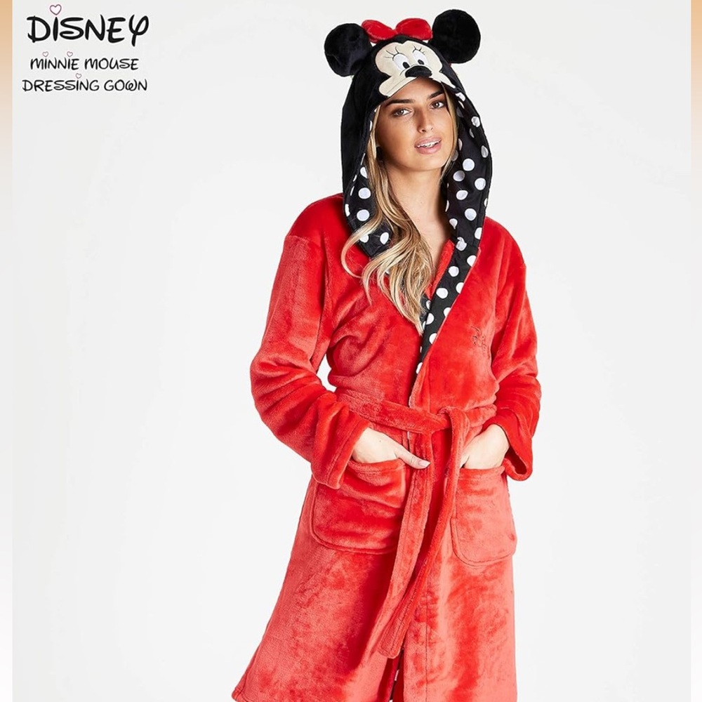 Minnie Mouse Robe - Picture 6 of 7
